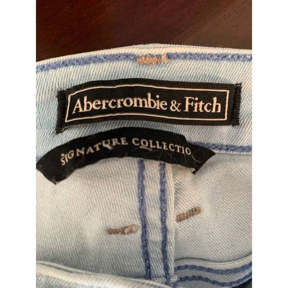 ABERCROMBIE & Fitch Jeans Signature Collection Skinny Jeans Light Wash Size 25 - Picture 5 of 6
